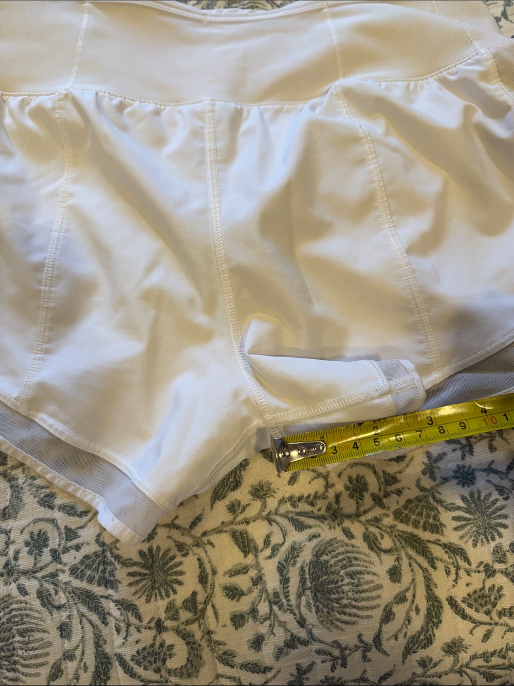 Lululemon White Shorts - Picture 6 of 6